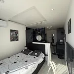 Naturiste Wild Heliopolis F 96 Apartment *