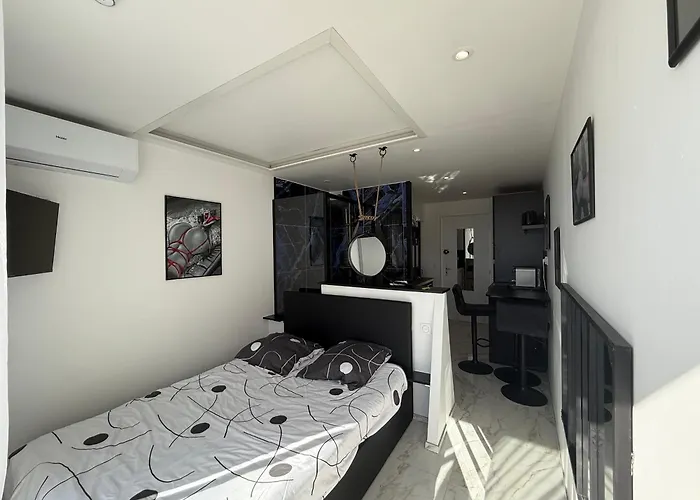 Naturiste Wild Heliopolis F 96 Appartement *